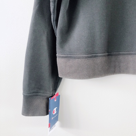 Champion crew neck sweater Medium vintage black sweatshirt - Picture 10 of 15